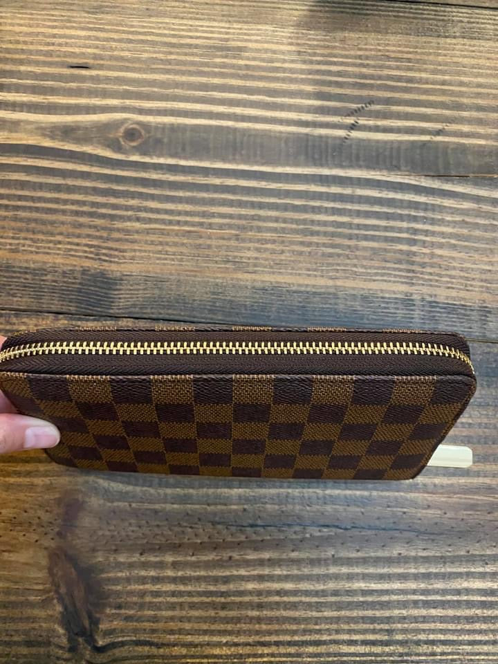 Faux Leather Checkered Wallet